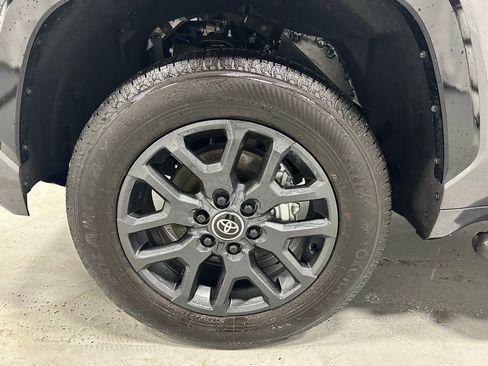 Used 2025 Toyota Tundra Platinum image 69