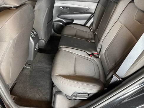 Used 2025 Hyundai Tucson SEL AWD/4WD image 19