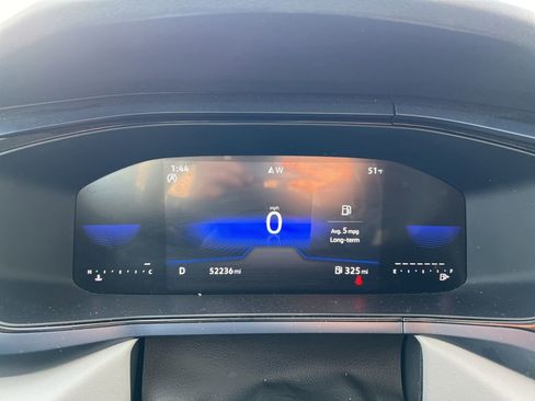 Used 2024 Volkswagen Taos SE image 11