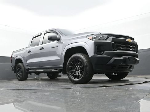 Used 2025 Chevrolet Colorado W/T w/ WT Custom Package AWD/4WD image 26