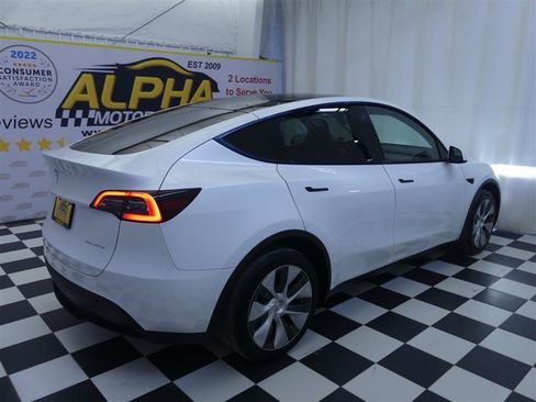 Used 2023 Tesla Model Y Long Range AWD/4WD image 6