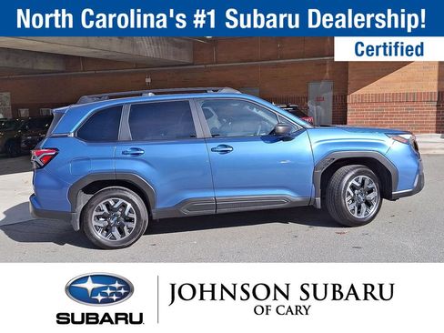 Used 2025 Subaru Forester Premium w/ Protection Package image 26