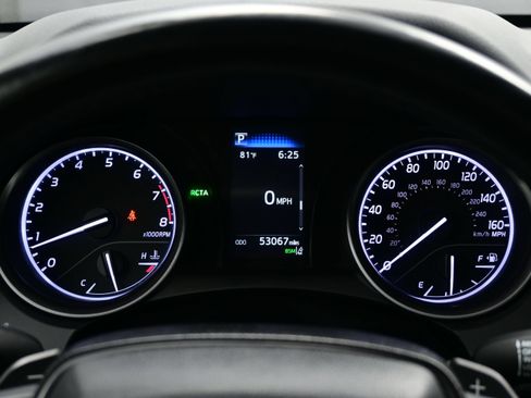 Used 2024 Toyota Camry SE FWD image 24