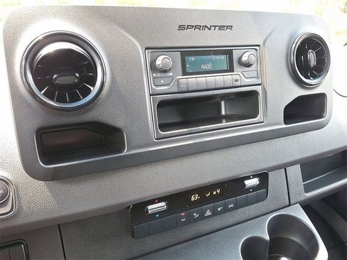 New 2025 Mercedes-Benz Sprinter 2500 image 12