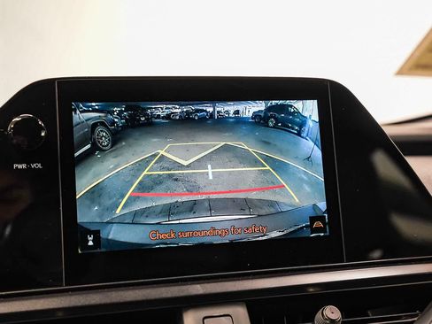 Certified 2025 Lexus UX 300h FWD w/ Accessory Package (Z2) image 25