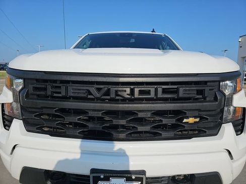 Used 2024 Chevrolet Silverado 1500 Custom AWD/4WD image 30