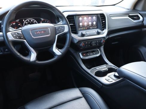 Used 2023 GMC Acadia SLT w/ Elevation Edition FWD image 5