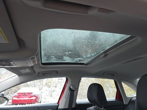 Used 2024 Volkswagen Jetta SE image 13