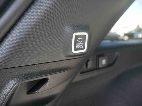 New 2025 Jeep Grand Cherokee Overland w/ Adv Protech Group III image 8