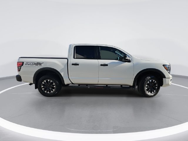 Used 2023 Nissan Titan PRO-4X w/ Pro-4x Convenience Package AWD/4WD image 2