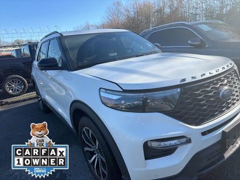 Used 2020 Ford Explorer ST w/ Premium Technology Package image 23