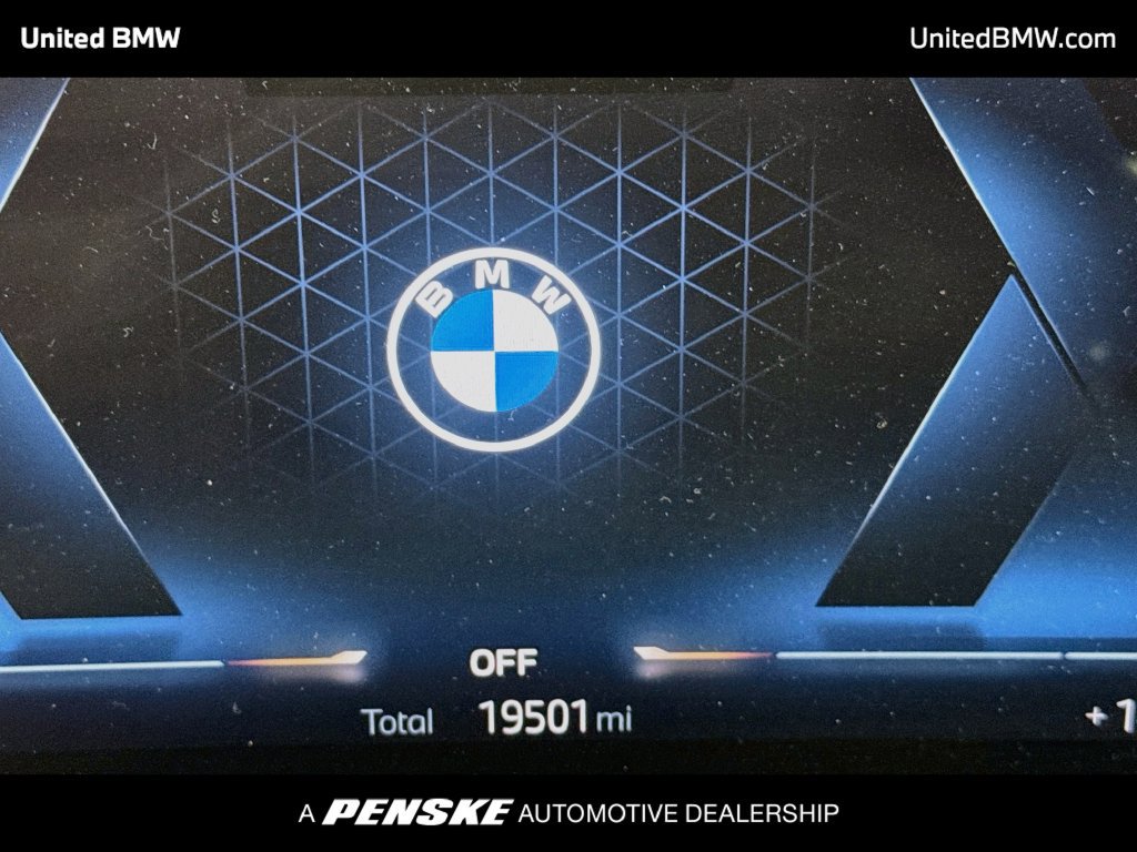 Used 2024 BMW X5 xDrive40i w/ M Sport Package AWD/4WD image 14