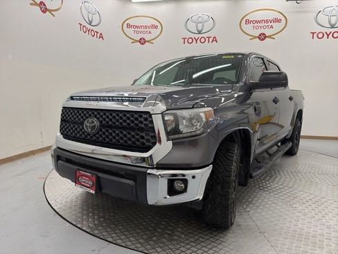 Used 2021 Toyota Tundra SR5 RWD image 2