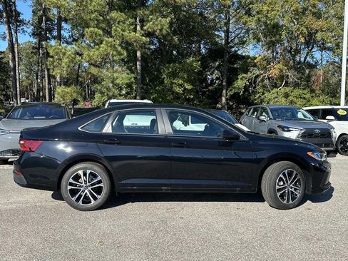 New 2026 Volkswagen Jetta Sport FWD image 4
