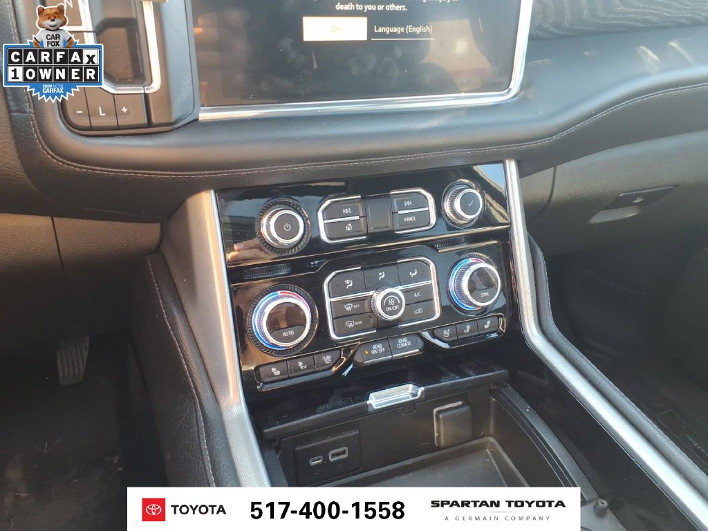 Used 2022 GMC Yukon XL Denali w/ Advanced Technology Package AWD/4WD image 23