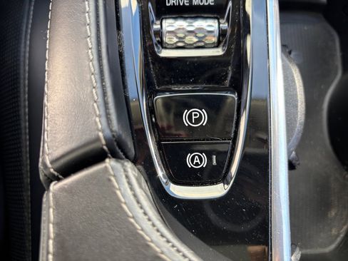 Used 2019 Volvo XC90 T6 Inscription w/ Luxury Package image 29