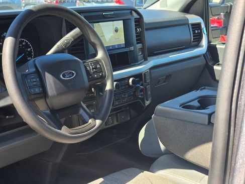 Used 2025 Ford F250 XLT AWD/4WD image 33