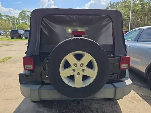 Used 2008 Jeep Wrangler Unlimited X AWD/4WD image 5
