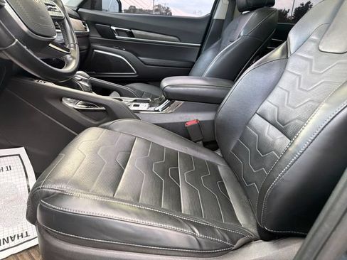 Used 2022 Kia Telluride SX w/ SX Prestige Package AWD/4WD image 10