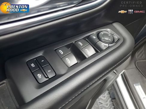 Certified 2023 Chevrolet Tahoe Z71 w/ Luxury Package AWD/4WD image 24