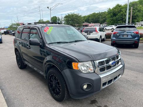 Used 2011 Ford Escape Limited w/ 302A Rapid Spec Order Code AWD/4WD image 9