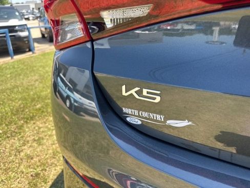 Used 2023 Kia K5 LXS FWD image 6
