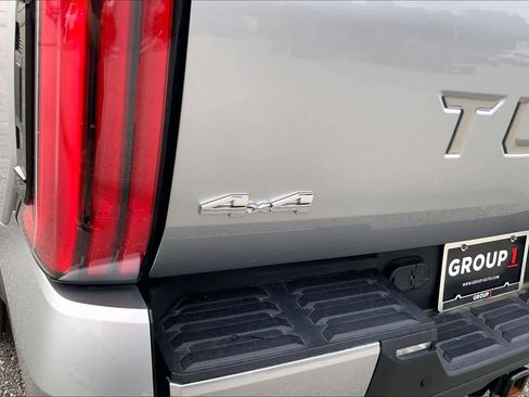 Used 2023 Toyota Tundra Capstone AWD/4WD image 30