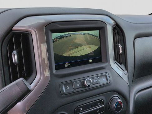 Used 2019 Chevrolet Silverado 1500 Custom Trail Boss AWD/4WD image 29