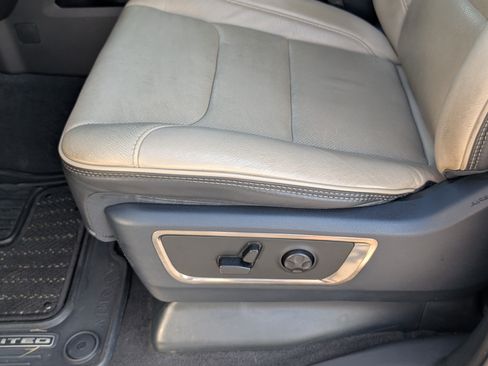 Used 2020 RAM 1500 Limited AWD/4WD image 15