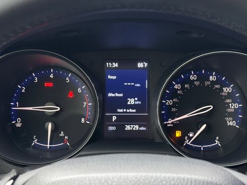 Certified 2020 Toyota C-HR XLE image 32