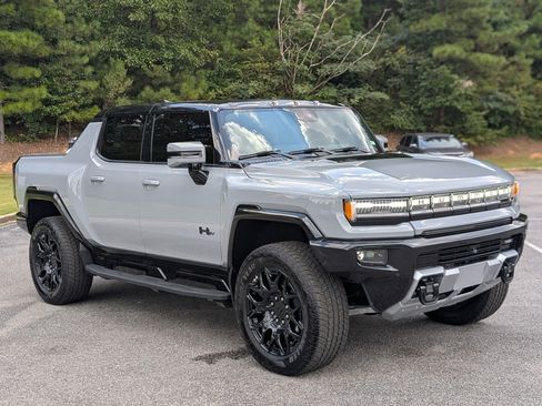 Used 2025 GMC Hummer EV 2X AWD/4WD image 11