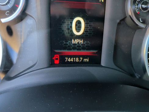 Used 2024 RAM 2500 Tradesman w/ Chrome Appearance Group image 21