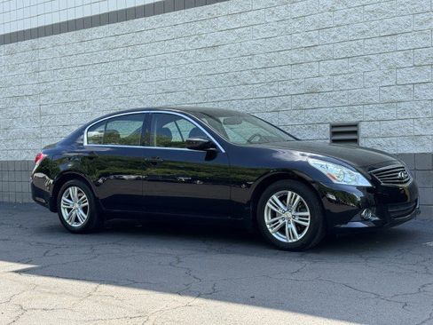 Used 2013 INFINITI G37 x Sedan w/ Premium Pkg AWD/4WD image 38
