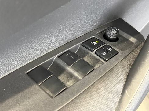 Certified 2024 Toyota Corolla LE FWD image 19