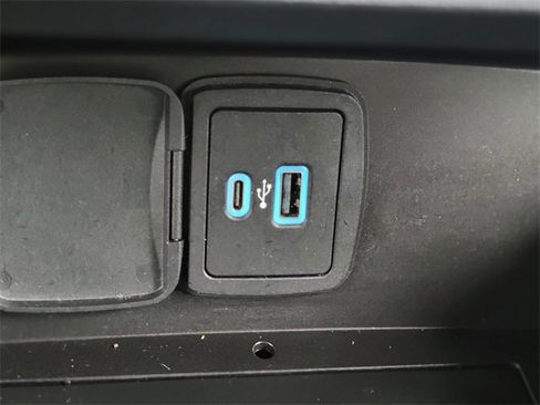 Used 2022 Ford Bronco Raptor image 28