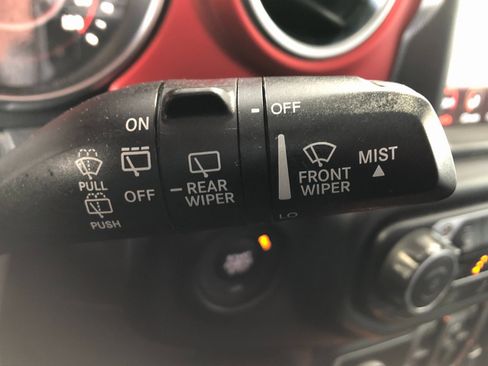 Used 2020 Jeep Wrangler Unlimited Rubicon image 31