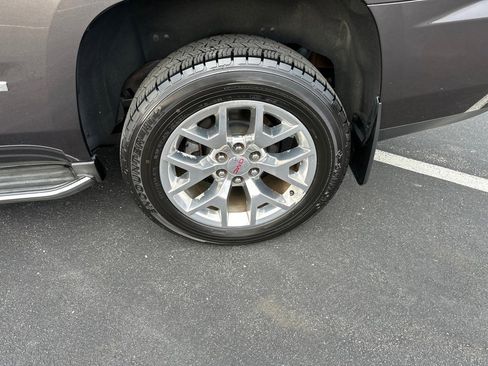 Used 2015 GMC Yukon SLT w/ Open Road Package image 9