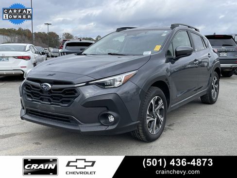 Used 2024 Subaru Crosstrek 2.0i Premium w/ Crosstrek Mirror Package image 3