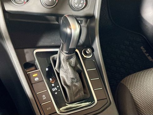 Certified 2021 Volkswagen Jetta S image 18