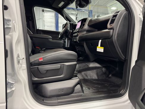 New 2025 RAM 4500 Tradesman image 12