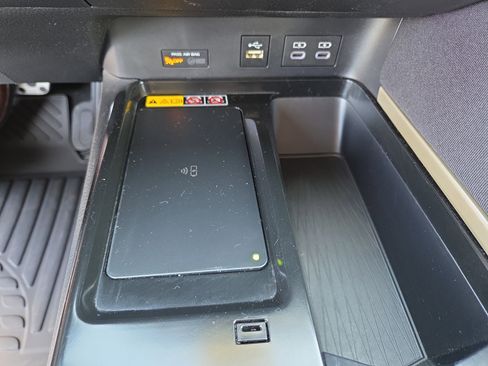 Certified 2025 Toyota Camry LE image 23