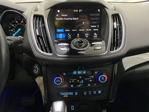 Used 2019 Ford Escape Titanium w/ U9j03 - Titanium Tow Package image 19