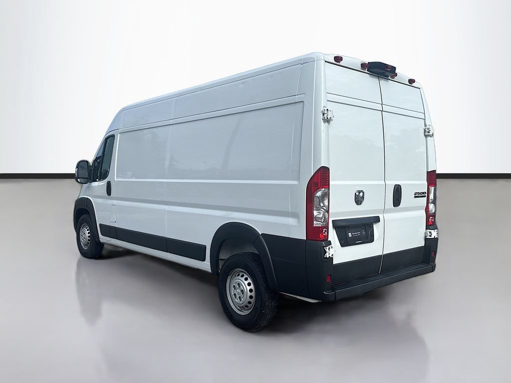 Used 2024 RAM ProMaster 2500 w/ Convenience Group FWD image 5