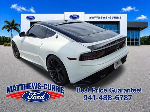 Used 2024 Nissan Z Performance w/ Floor Mat Package RWD image 5