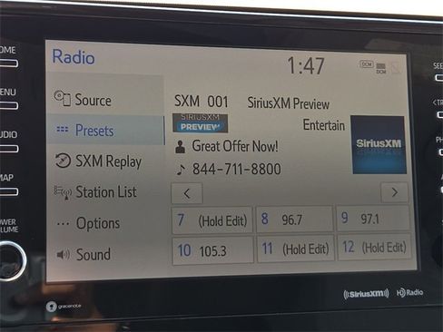 Used 2022 Toyota Camry XLE image 19