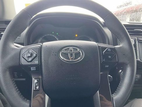 Used 2019 Toyota 4Runner TRD Off-Road image 17