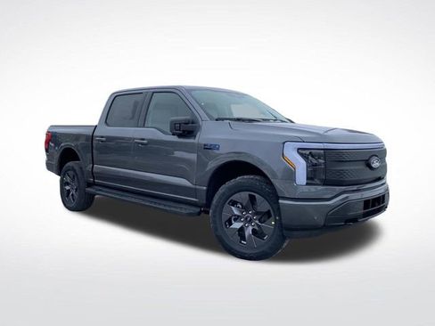New 2025 Ford F150 Lightning Flash image 38