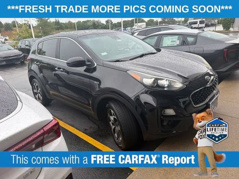 Used 2022 Kia Sportage LX AWD/4WD image 3