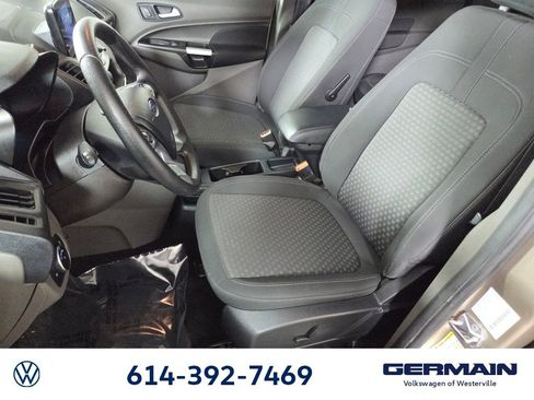 Used 2020 Ford Transit Connect XLT image 19