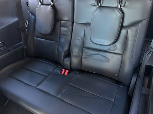 New 2026 Ford Explorer ST-Line w/ ST-Line Street Pack image 14